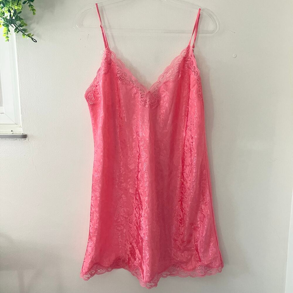 Victoria's Secret Vintage Gold Label Vintage Pink Floral Night Shirt Slip Large